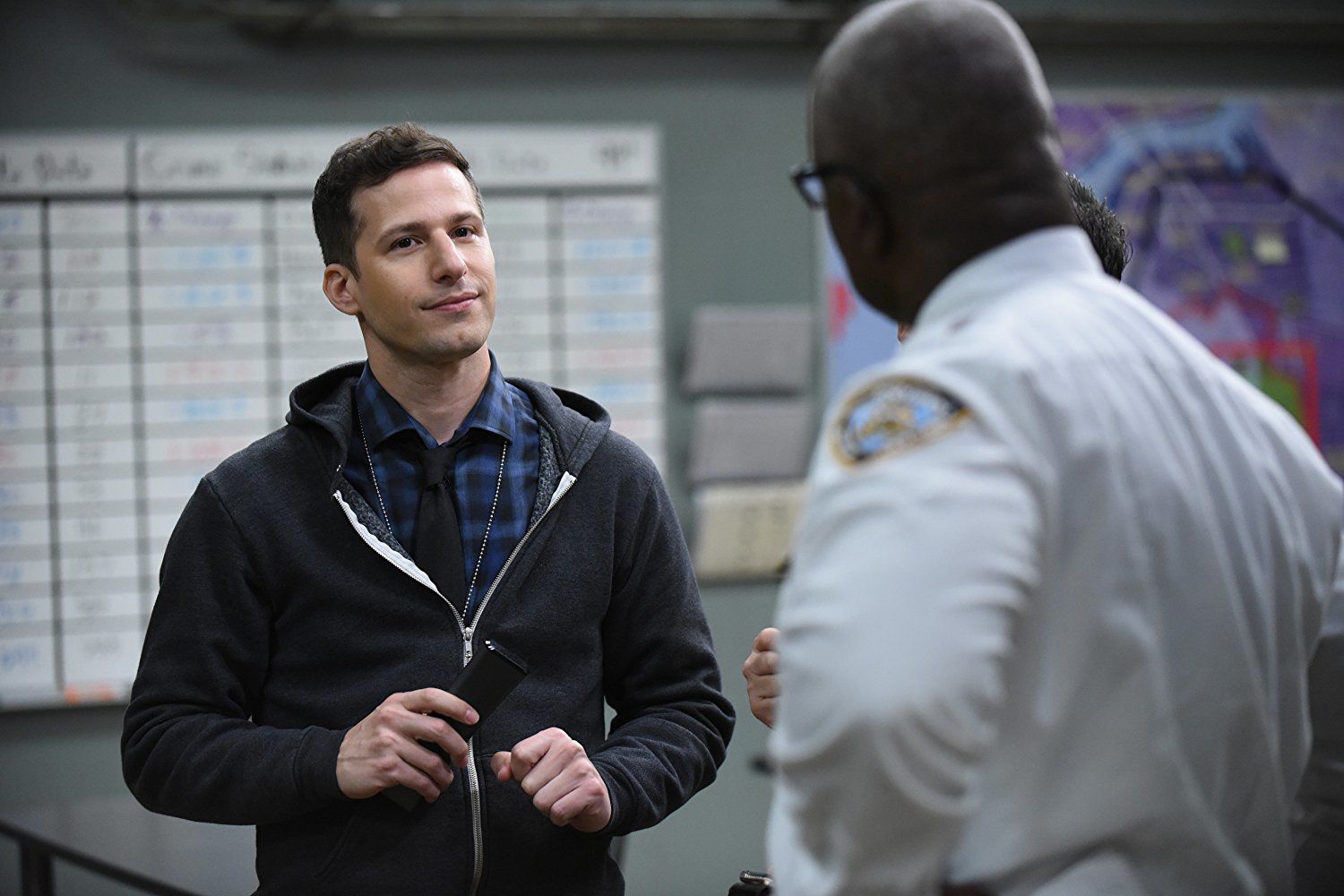 Brooklyn 99 - "Lockdown" (2014)